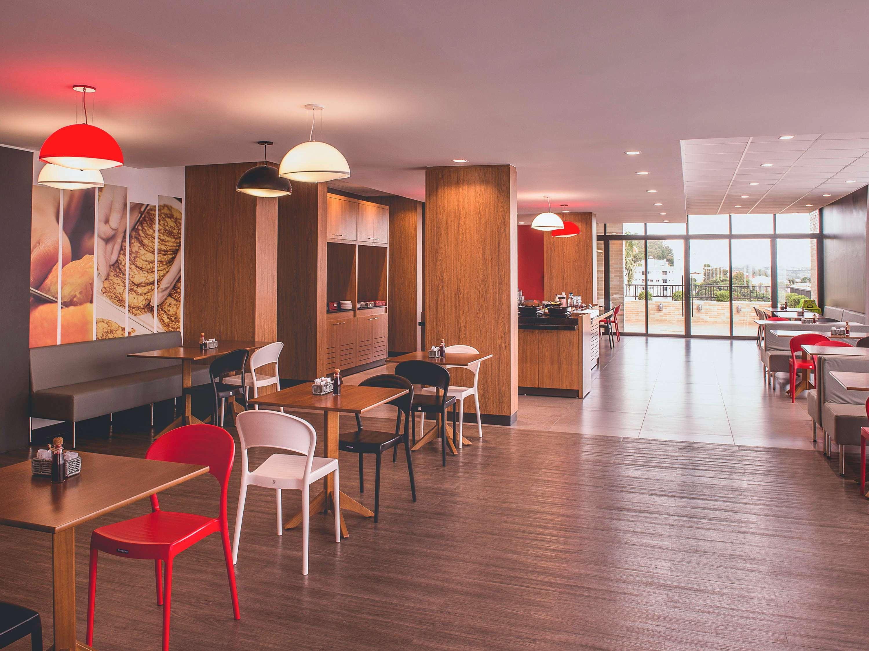 Ibis Carlos Barbosa Exterior photo
